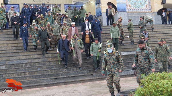 گزارش تصویری| عطرافشانی مزار شهدا به مناسبت روز ارتش