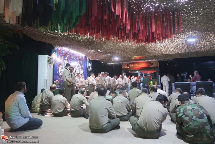 مراسیم الوداع مع الشهید حسین ادیبان بمقبرة شهداء طهران مراسیم الوداع مع الشهید حسین ادیبان بمقبرة شهداء طهران