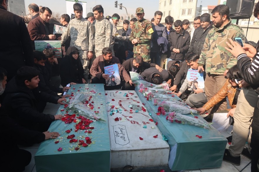 تشییع پیکر  شهیدان «تقی رستمی» و «رضابخش یعقوبی» در تهران / تصاویر