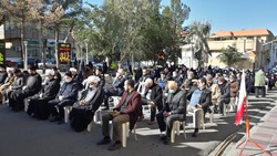 ویژه برنامه سوگواره مردمی «سرباز زهرا، سردار دلها» برگزار شد