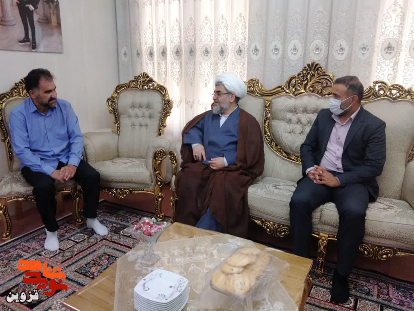 اخلاقمداری از بارزترین ویژگیهای رزمندگان بود اخلاقمداری از بارزترین ویژگیهای رزمندگان بود