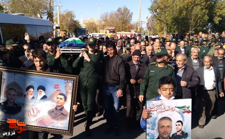 پیکر مطهر مادر شهیدان محمدرضایی تشییع شد پیکر مطهر مادر شهیدان محمدرضایی تشییع شد