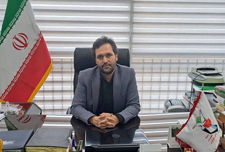 درخشش ۶۸ دانش‌آموز شاهد و ایثارگر در دومین همایش ملی ایثار «من می‌نویسم»