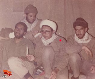 شهید محمدرضا عزیزی: باده عشق الهی مرا پروانه‌وار...