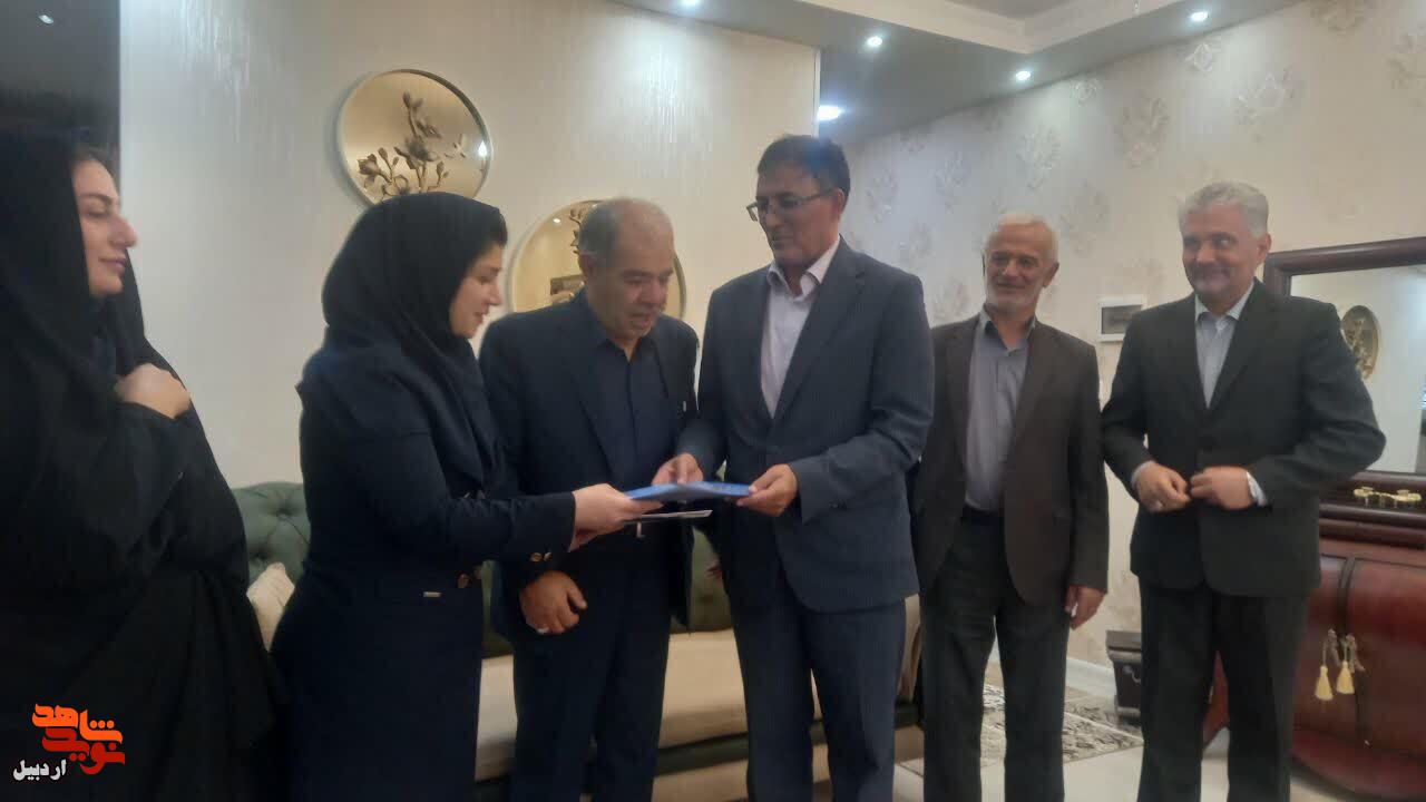 بازدید از فرزند شهید«احد جباری» و جانباز«بهرام آزادی» در اردبیل+ عکس