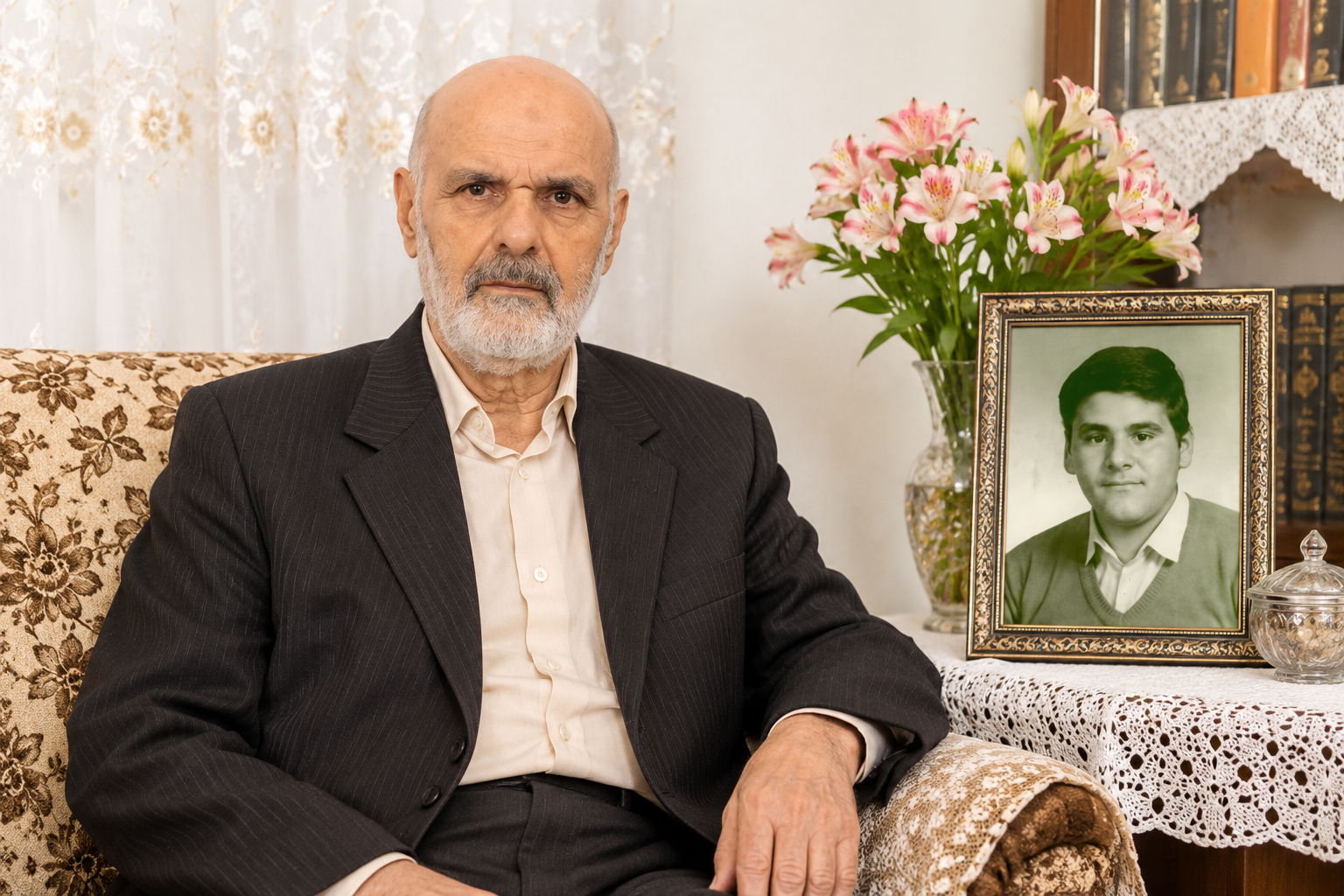 ظهیر؛ دانش‌آموز ۱۶ ساله‌ای که سنگینی دوشکا را به دوش کشید