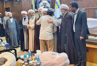 تجلیل از خانواده‌های شهدای جنگ رمضان قشم با حضور...