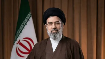 قائد الثورة آية الله السيد مجتبى الخامنئي نشر لأول مرة